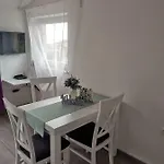 Zdenka Apartment