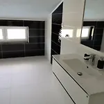 Zdenka Apartment
