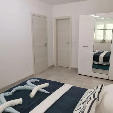 Zdenka Apartment