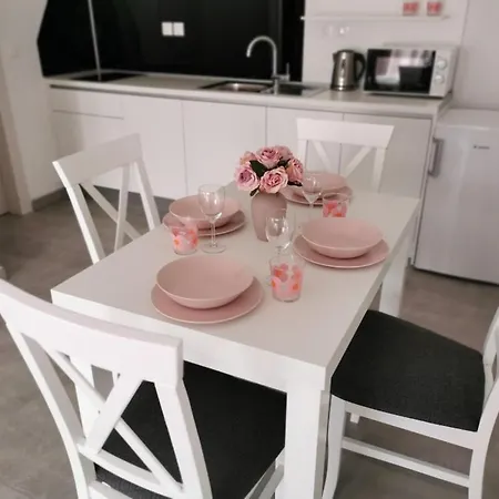 Zdenka Apartament Novi Vinodolski