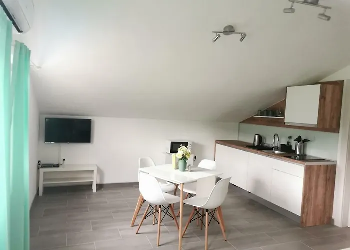 Zdenka Апартаменты